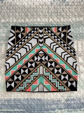 EXPRESS Black Mini Skirt with Coral, Teal & Gold Sequin Geometric Pattern 10104